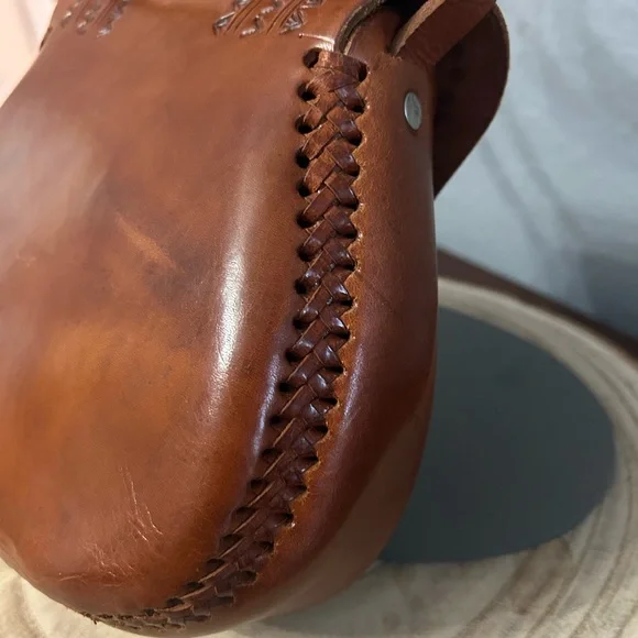 Brown Boho Hand Tooled Leather Crossbody Bag
#922 - Picture 6 of 12